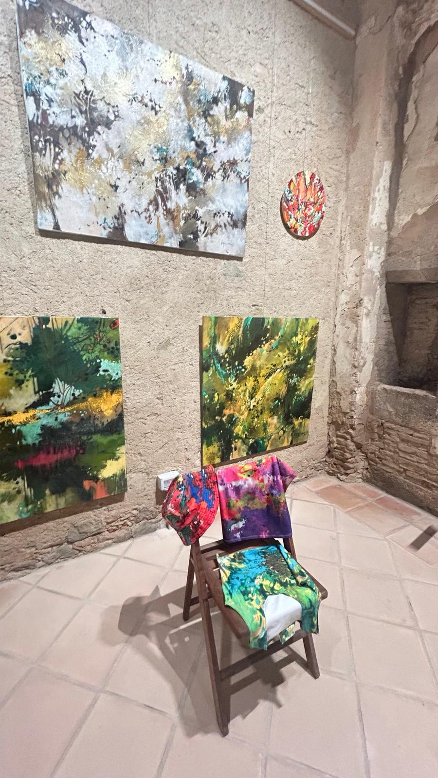 Obras artísticas abstractas y diseño inspirado en ellas